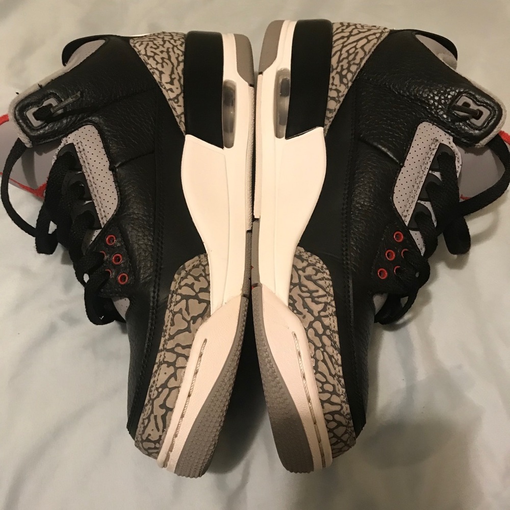 Jordan 3 black cement - Picture 3 of 3